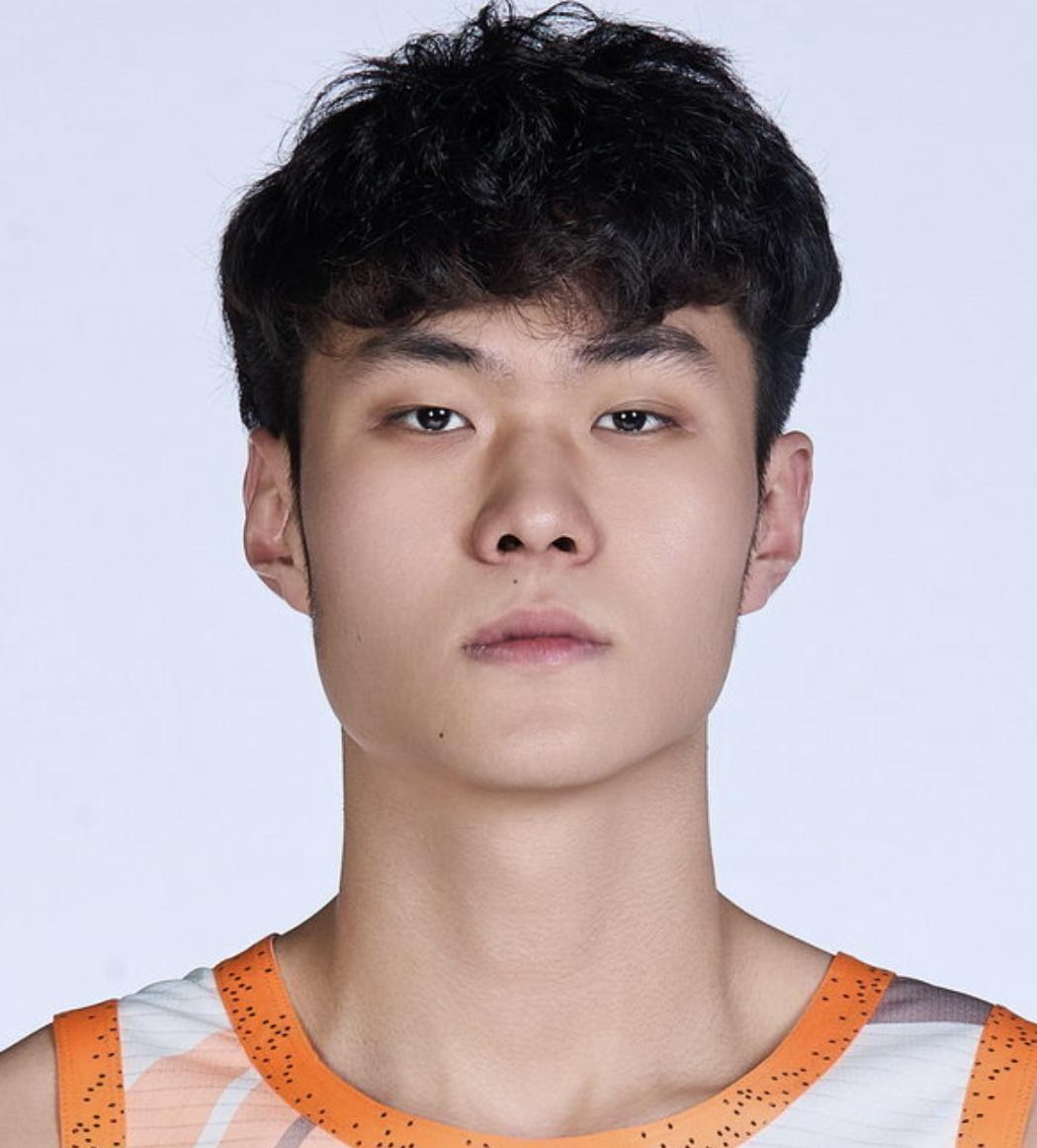 九游-关于冲刺阶段深圳男篮调整名单以备欧联，临场应变环节打磨，气氛紧张，细节决定成败的信息